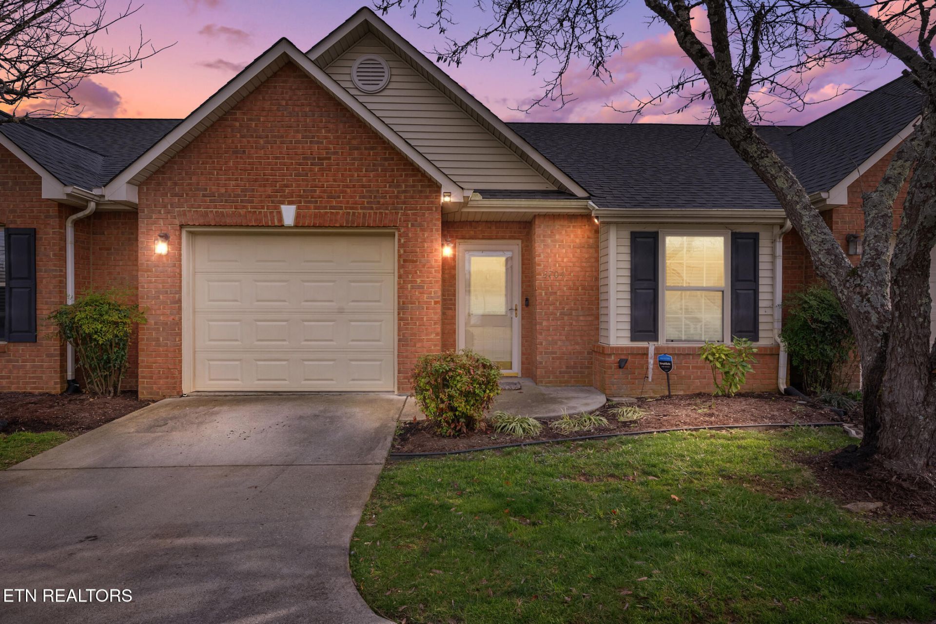 3704 Tilbury Way, Knoxville, TN 37921 Main Photo