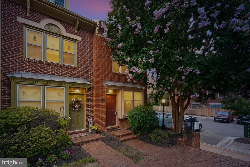 1533 Oronoco Street, Alexandria, VA 22314 Main Photo