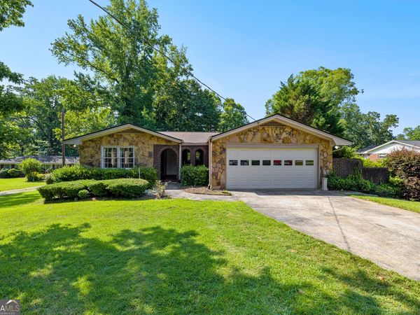 45 North Drive, Hampton, GA 30228