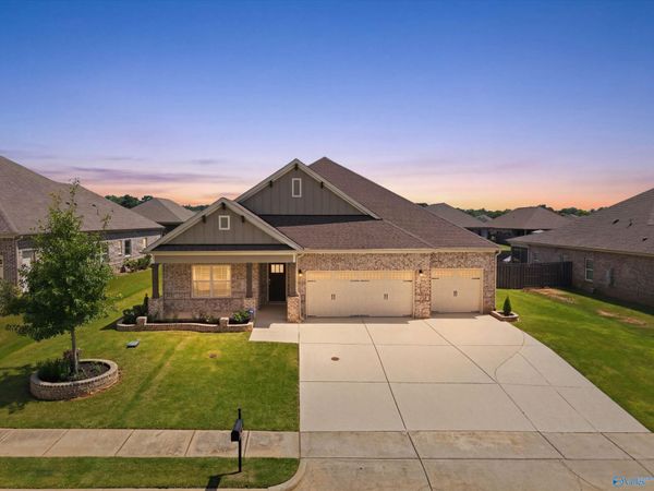 14840 Willow Rose Lane, Athens, AL 35613