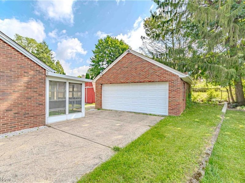 188 Saratoga Avenue NW, Canton, OH 44708 Photo 4