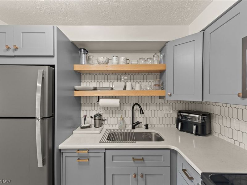 10301 Lake Avenue, Unit 420, Cleveland, OH 44102 Photo 14