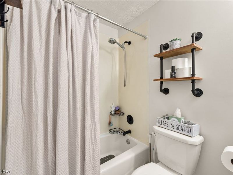 10301 Lake Avenue, Unit 420, Cleveland, OH 44102 Photo 21