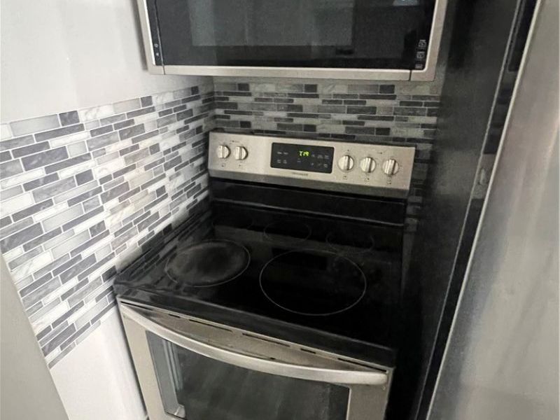 21841 River Oaks Drive, Unit B11, Rocky River, OH 44116 Photo 10