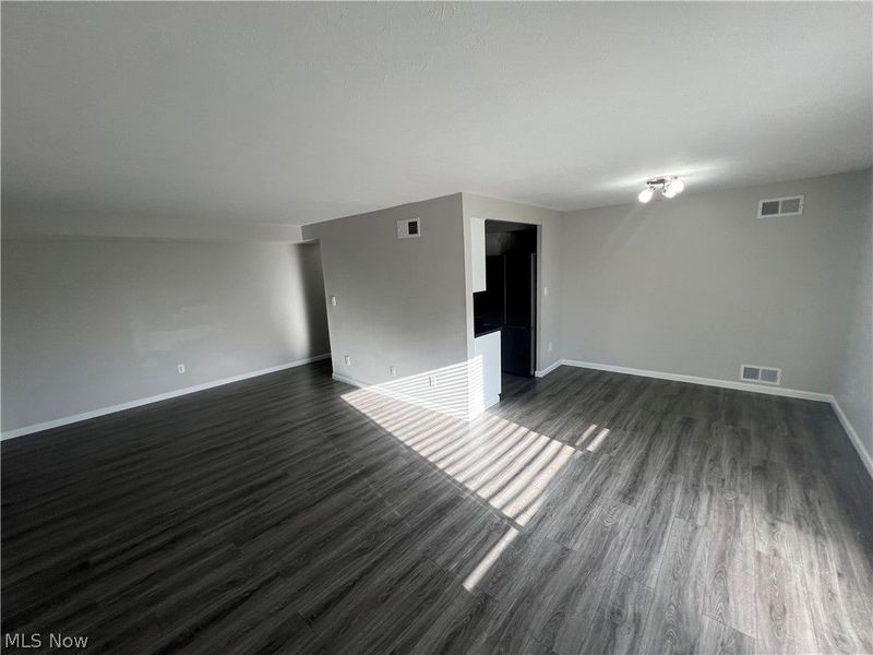 21841 River Oaks Drive, Unit B11, Rocky River, OH 44116 Photo 4