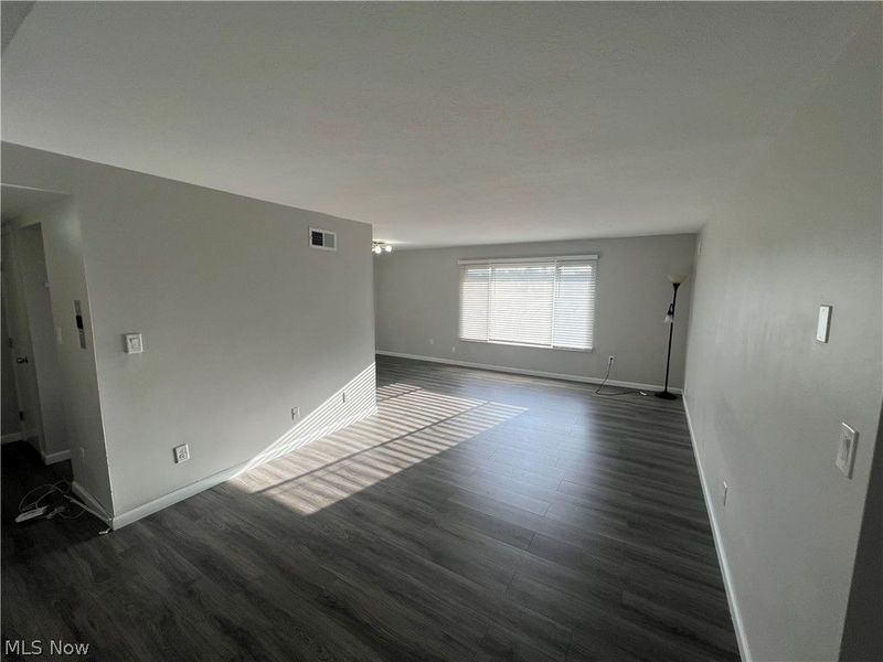 21841 River Oaks Drive, Unit B11, Rocky River, OH 44116 Photo 5