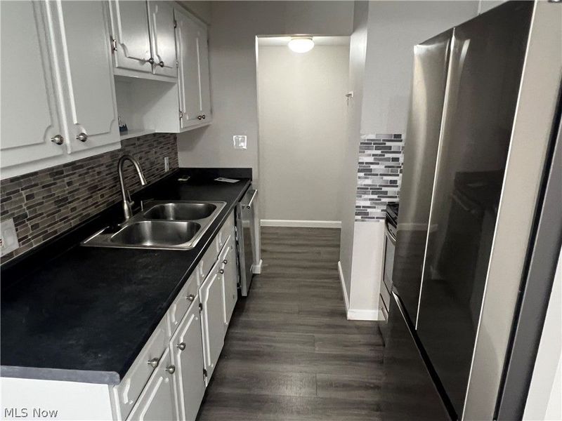 21841 River Oaks Drive, Unit B11, Rocky River, OH 44116 Photo 7