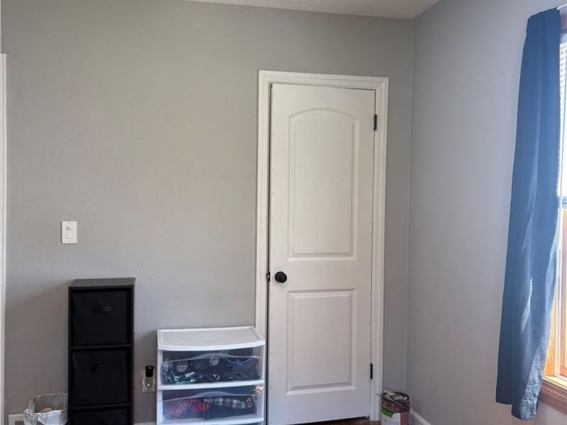 246 Hilliard Road, Elyria, OH 44035 Photo 11