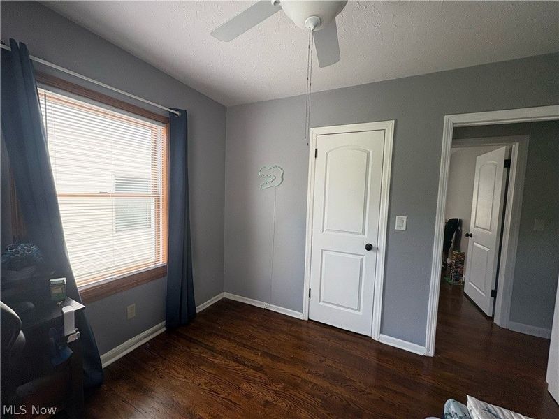 246 Hilliard Road, Elyria, OH 44035 Photo 15