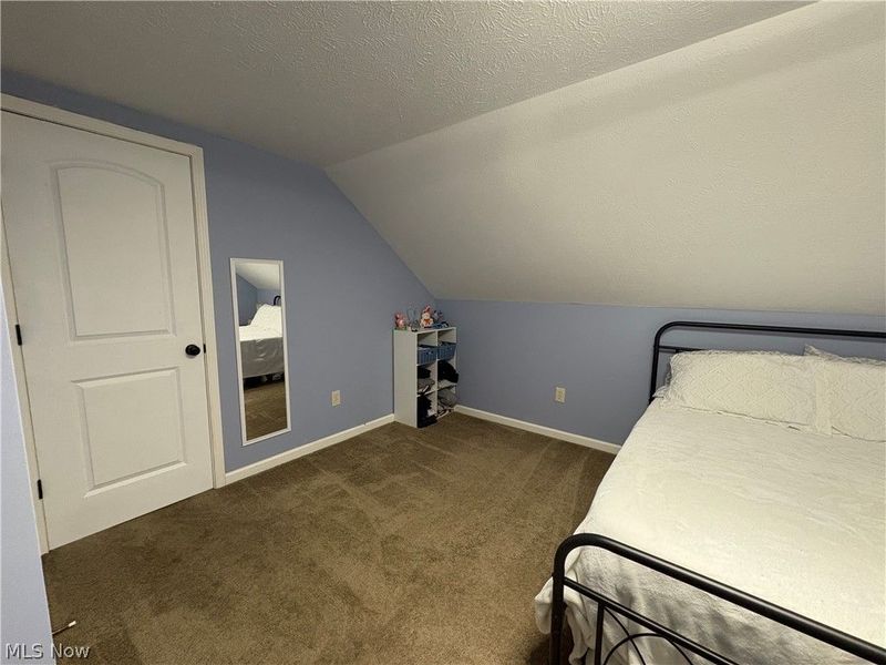246 Hilliard Road, Elyria, OH 44035 Photo 22
