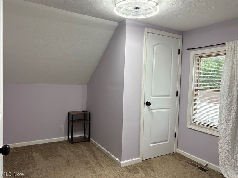 246 Hilliard Road, Elyria, OH 44035 Photo 28