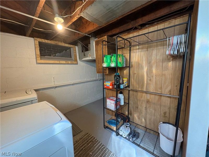 246 Hilliard Road, Elyria, OH 44035 Photo 34