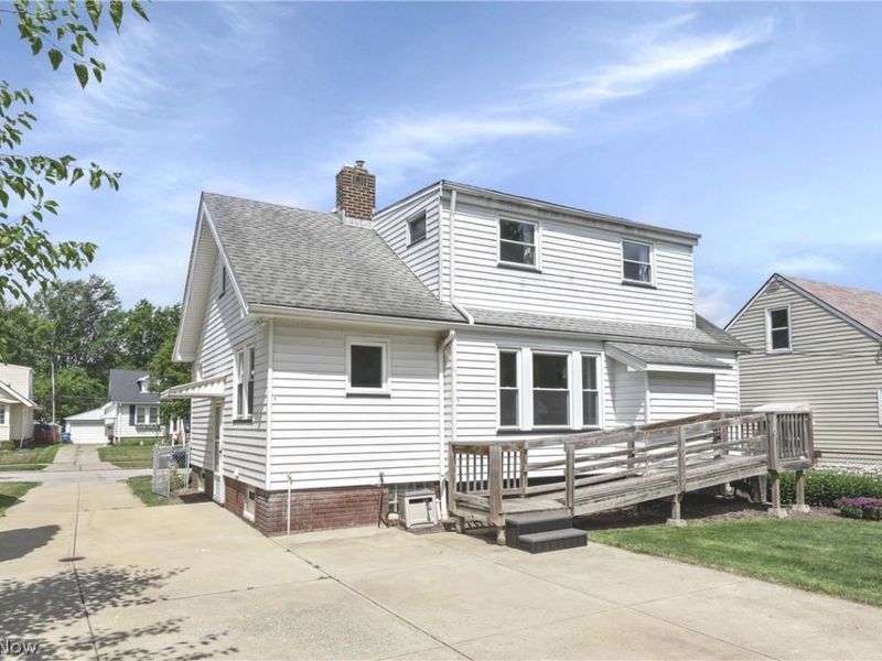 4213 W 223rd Street, Fairview Park, OH 44126 Photo 7