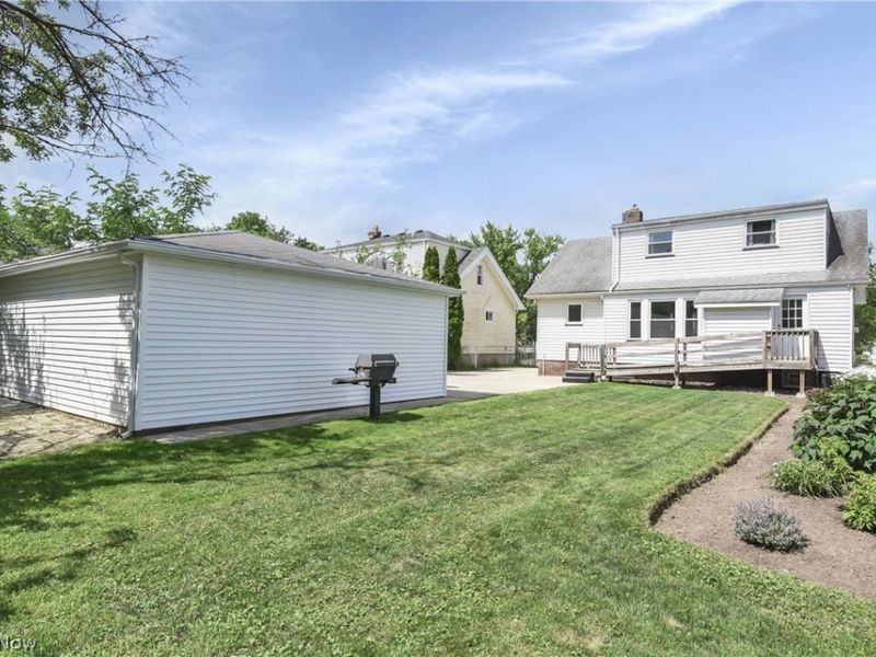 4213 W 223rd Street, Fairview Park, OH 44126 Photo 9