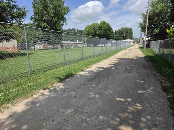 403 Herder Street , Guttenberg, IA 52052