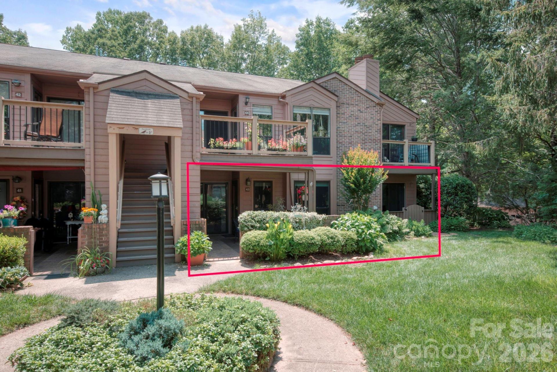 43 Ravencroft Lane, Unit F-43 & Gar, Asheville, NC 28803 Main Photo