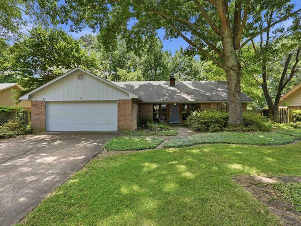 17 Sandstone , Conway, AR 72034