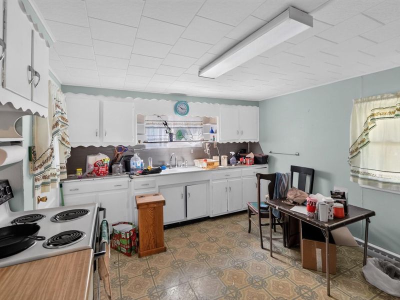 11964 Woodview Lane, Fredericktown, OH 43019 Photo 9