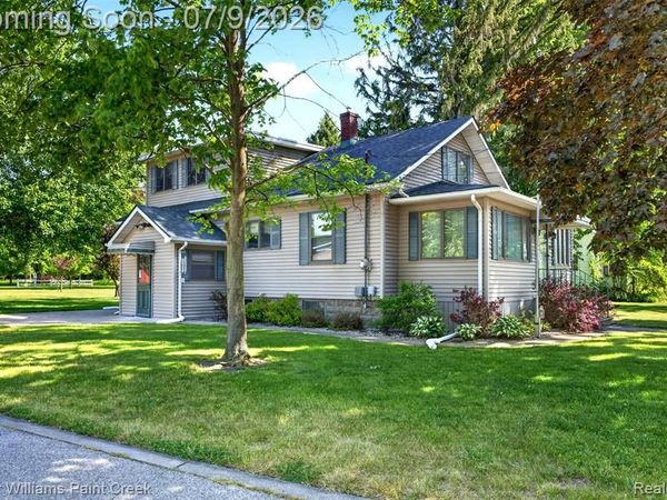 204 Russell Road, Kawkawlin Twp, MI 48631
