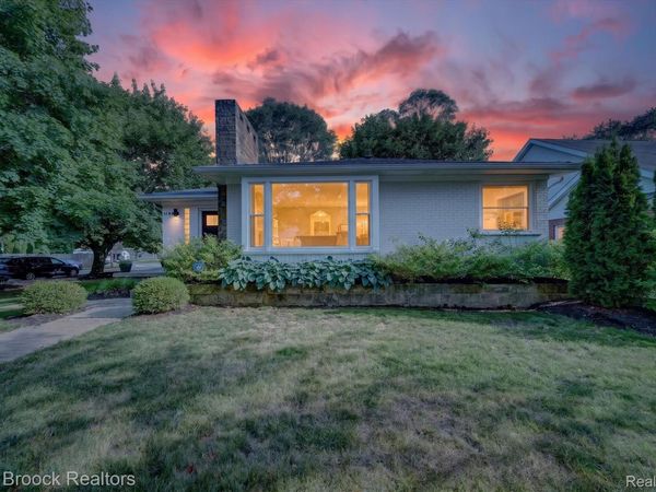 1124 E Windemere Avenue, Royal Oak, Mi 48073