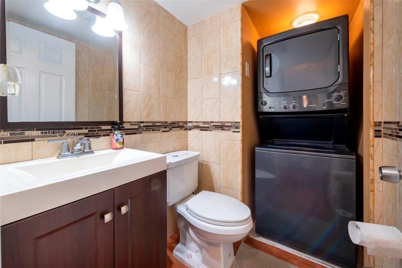 2201 NW 56th Ave, Unit 4-A, Lauderhill, FL 33313 Photo