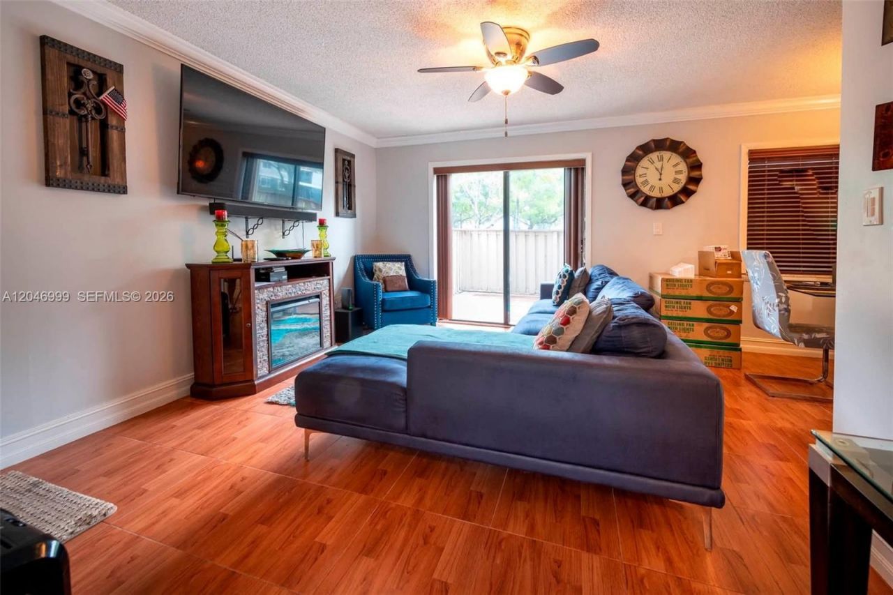 2201 NW 56th Ave, Unit 4-A, Lauderhill, FL 33313 Photo