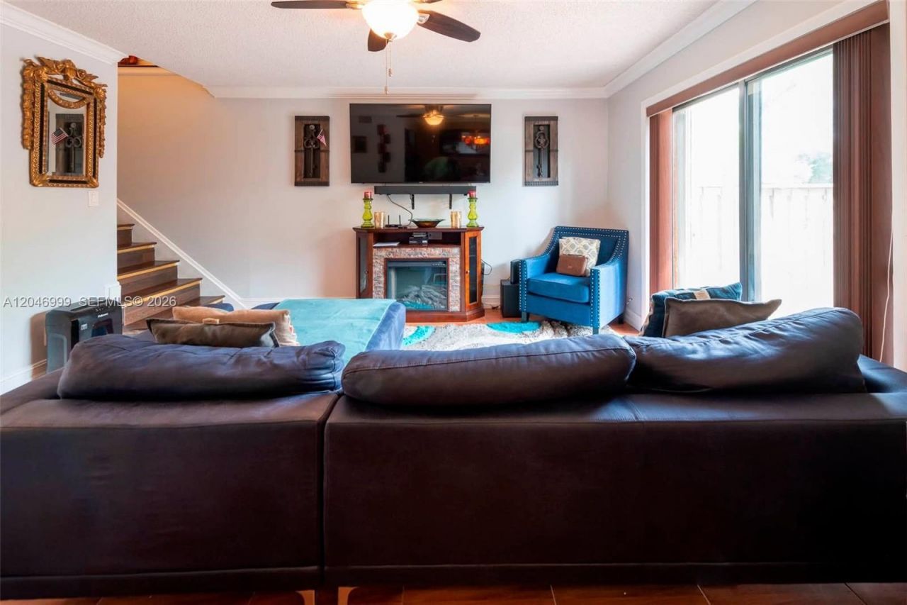 2201 NW 56th Ave, Unit 4-A, Lauderhill, FL 33313 Photo