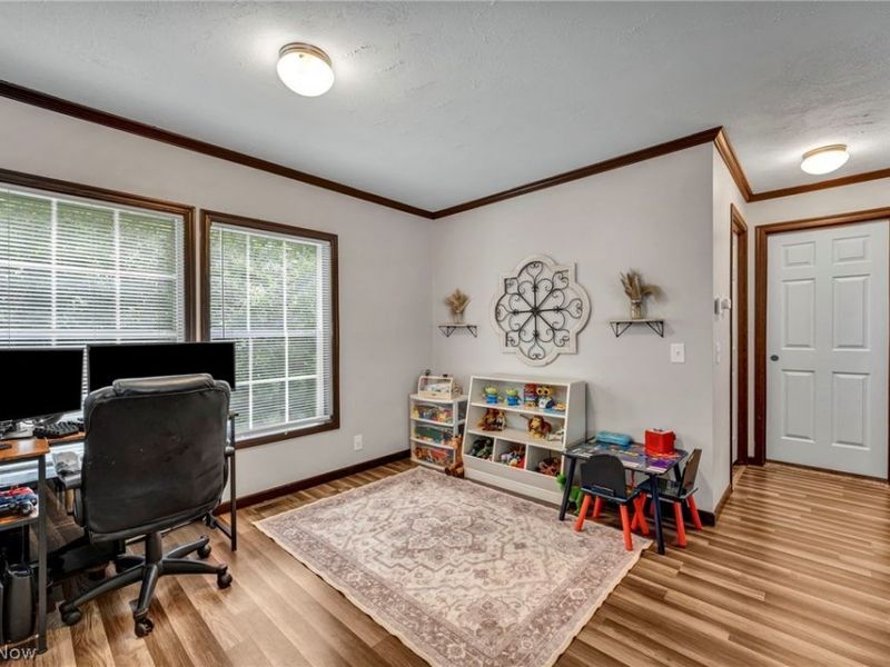 285 Westwoods, Amherst, OH 44001 Photo 16
