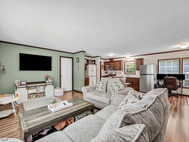 285 Westwoods, Amherst, OH 44001 Photo 6