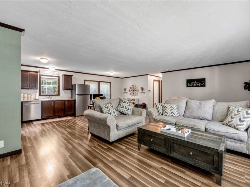 285 Westwoods, Amherst, OH 44001 Photo 7