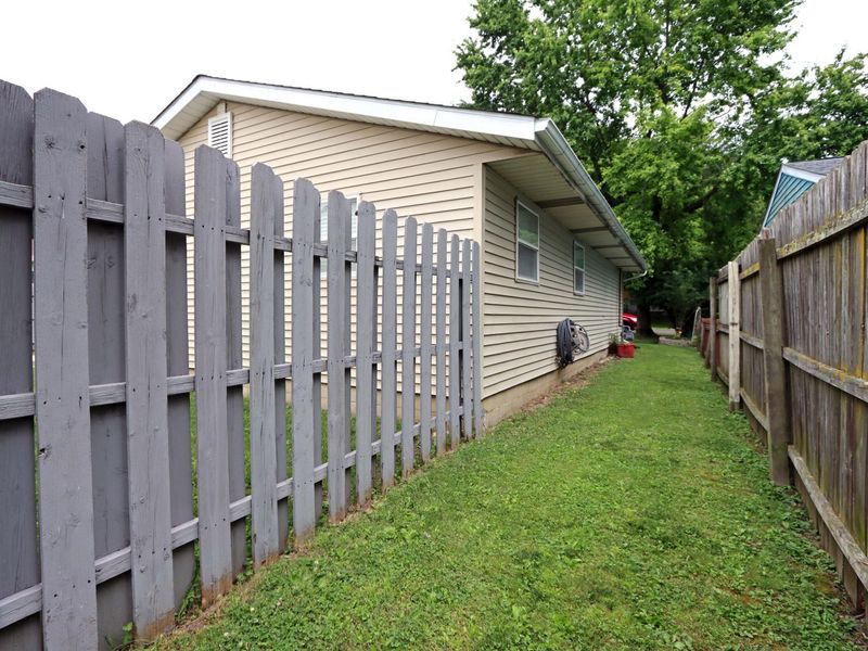 34 Graham Avenue , London, OH 43140 Photo 39