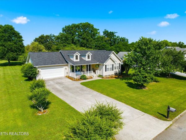 114 Brighton Farms Way, Madisonville, TN 37354