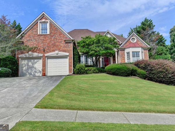 1672 WOODBOW Crossing, Dacula, GA 30019