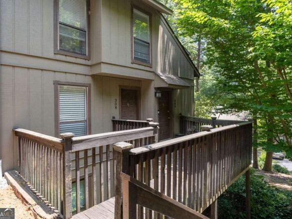 308 CUMBERLAND Court SE, Smyrna, GA 30080