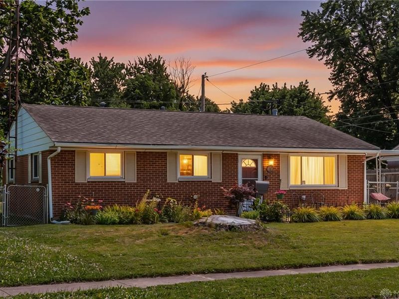 207 Yale Avenue, New Lebanon, OH 45345 Photo 2