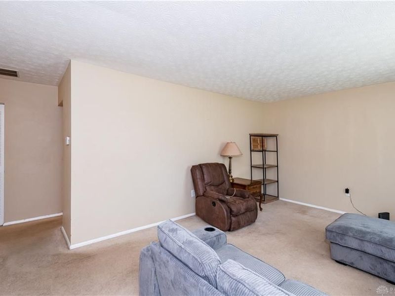 207 Yale Avenue, New Lebanon, OH 45345 Photo 9