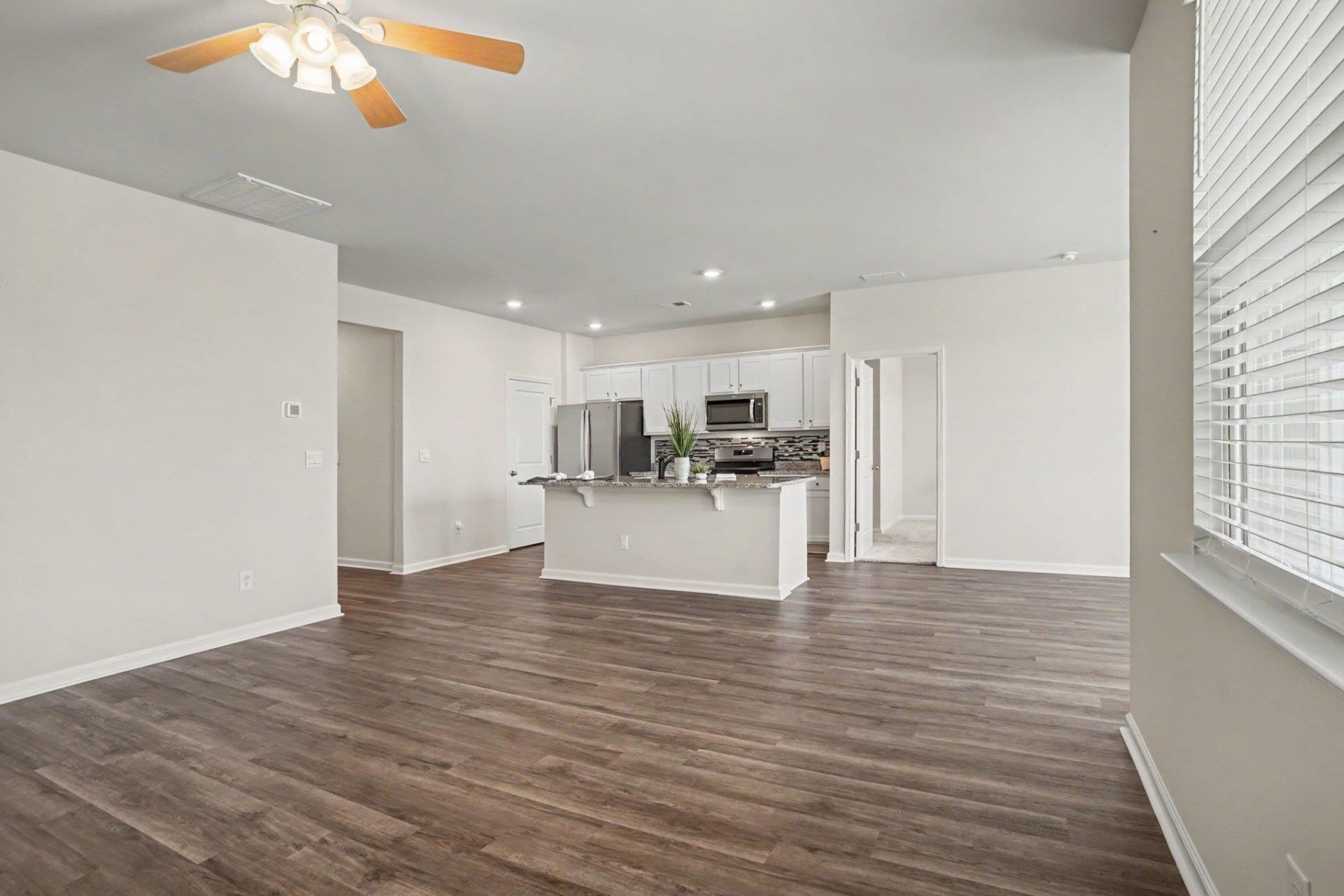 5032 Appleridge Dr.  Photo 10