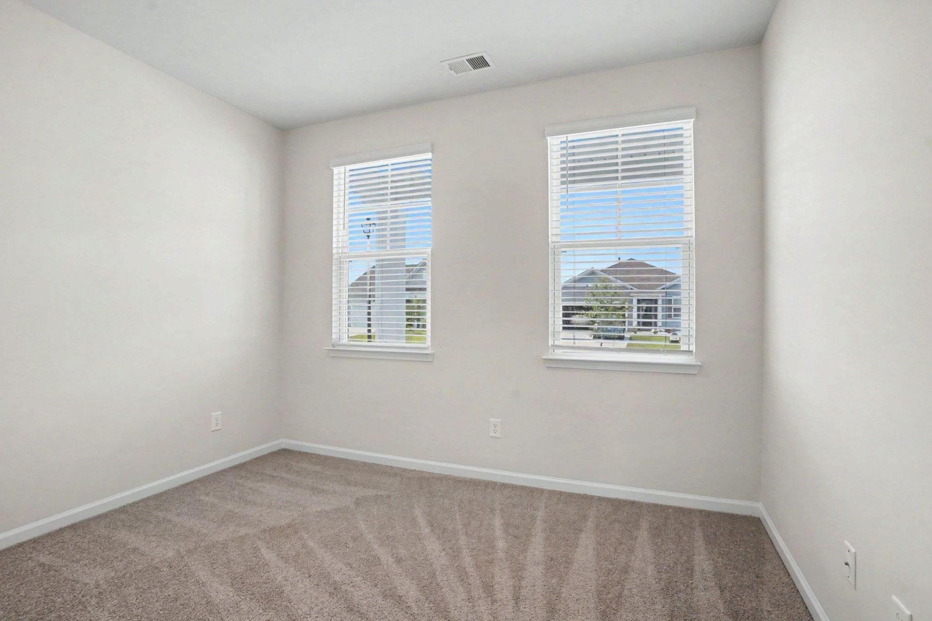 5032 Appleridge Dr.  Photo 24