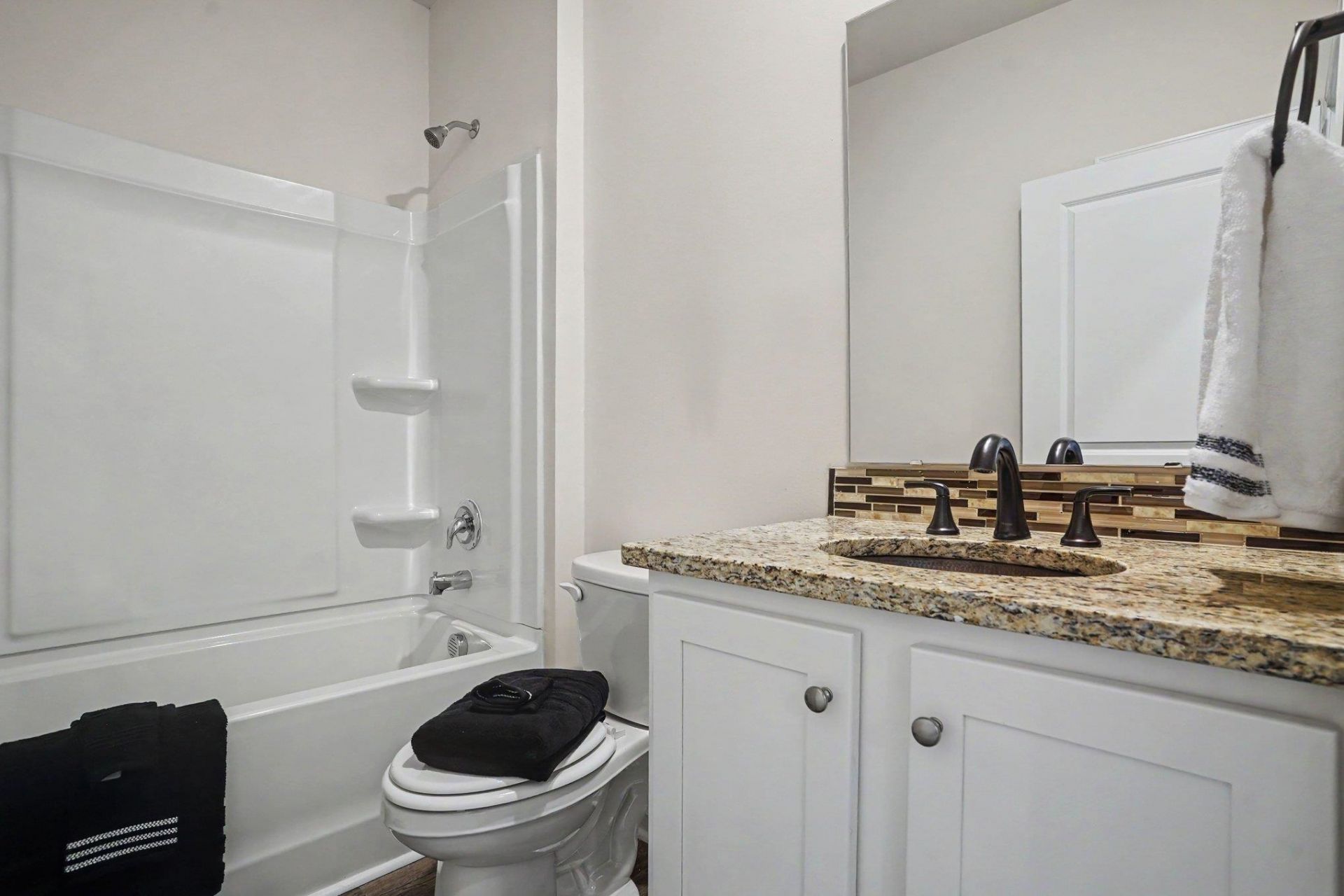 5032 Appleridge Dr.  Photo 28