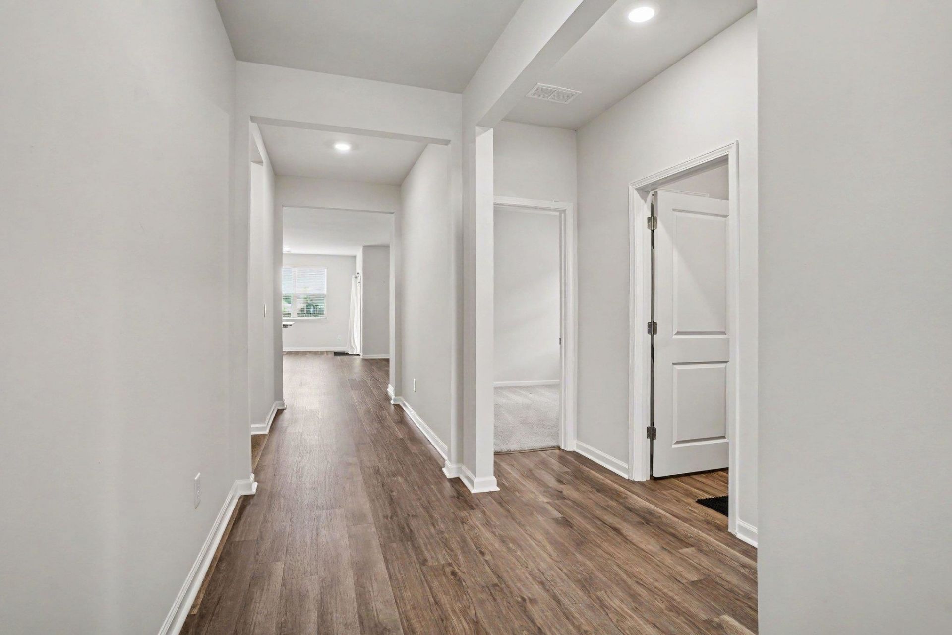 5032 Appleridge Dr.  Photo 7