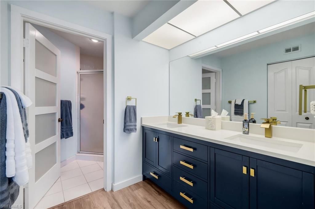 810 New Waterford Dr , Unit 203, Naples, FL 34104 Photo