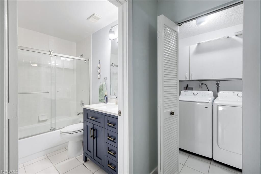810 New Waterford Dr , Unit 203, Naples, FL 34104 Photo