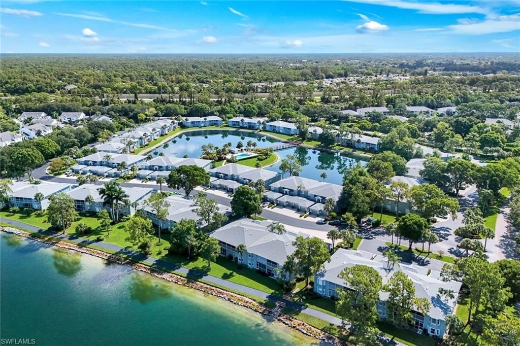 810 New Waterford Dr , Unit 203, Naples, FL 34104 Photo