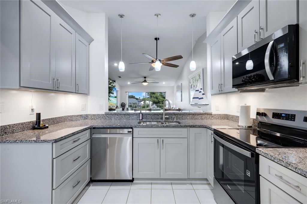 810 New Waterford Dr , Unit 203, Naples, FL 34104 Photo