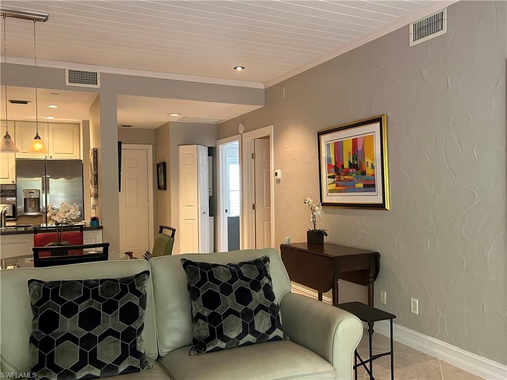 3321 Olympic Dr, Unit 625, Naples, FL 34105 Photo