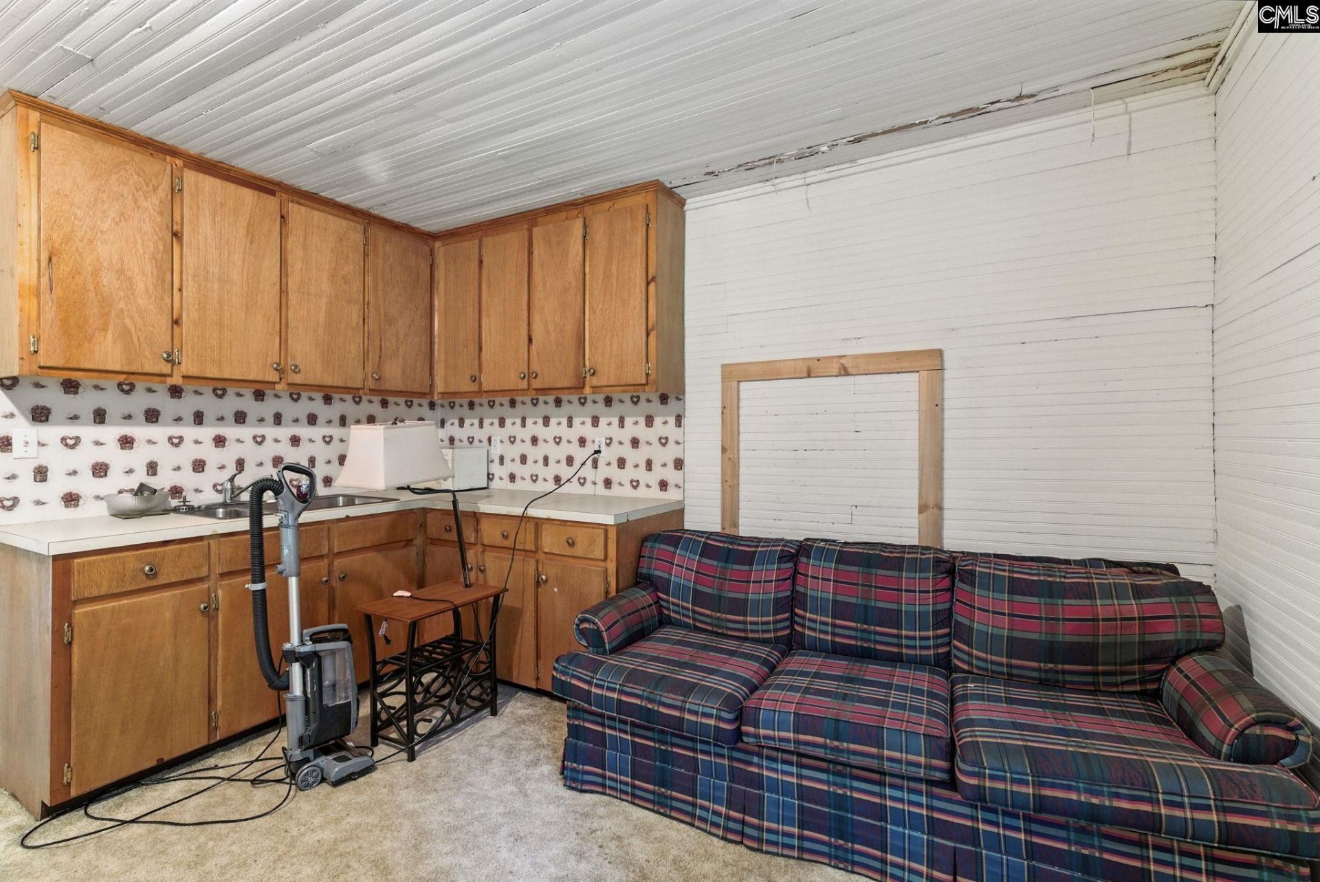 208 N Main  Photo 31