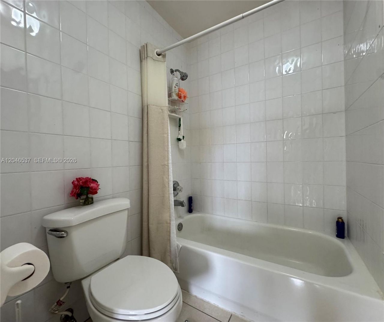 2365 W 74th St, Hialeah, FL 33016 Photo