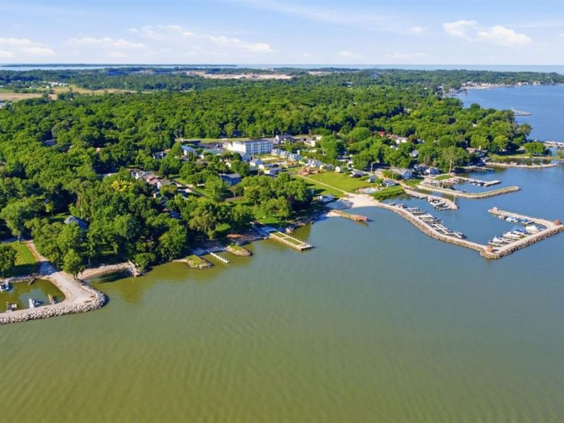 2549 S Knob Hill Road, Marblehead, OH 43440 Photo 30