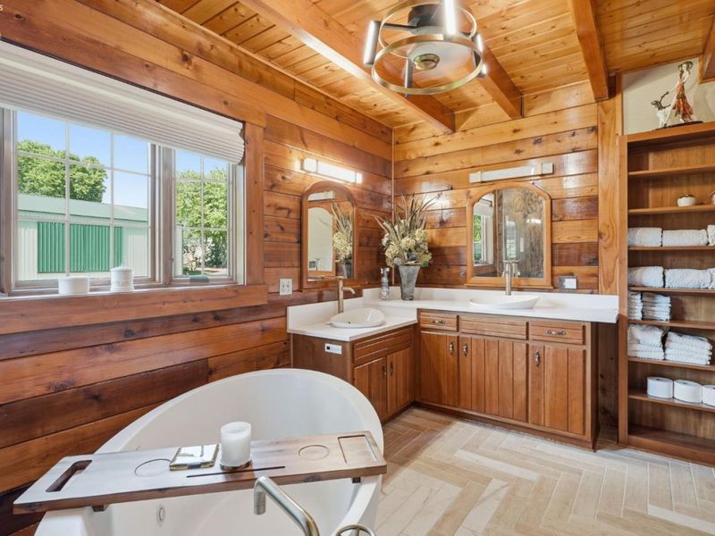2549 S Knob Hill Road, Marblehead, OH 43440 Photo 57