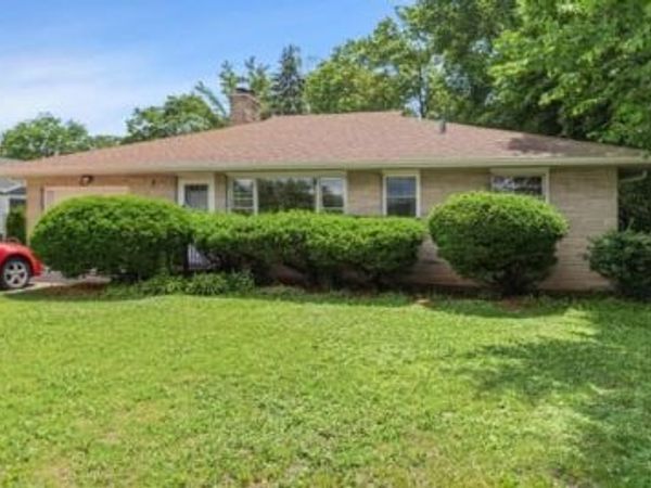 3 Dole Avenue , Crystal Lake, IL 60014